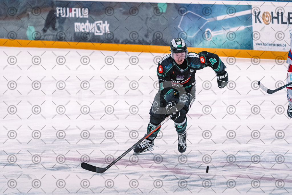 Alligators_vs_Peiting_04_01_2026-089 | Höchstadt Alligators Fotogalerie: Eishockey-Action aus Franken. Professionelle Spielfotos, Portraits & Stadionbilder zum Download. Jetzt entdecken! - Realized with Pictrs.com