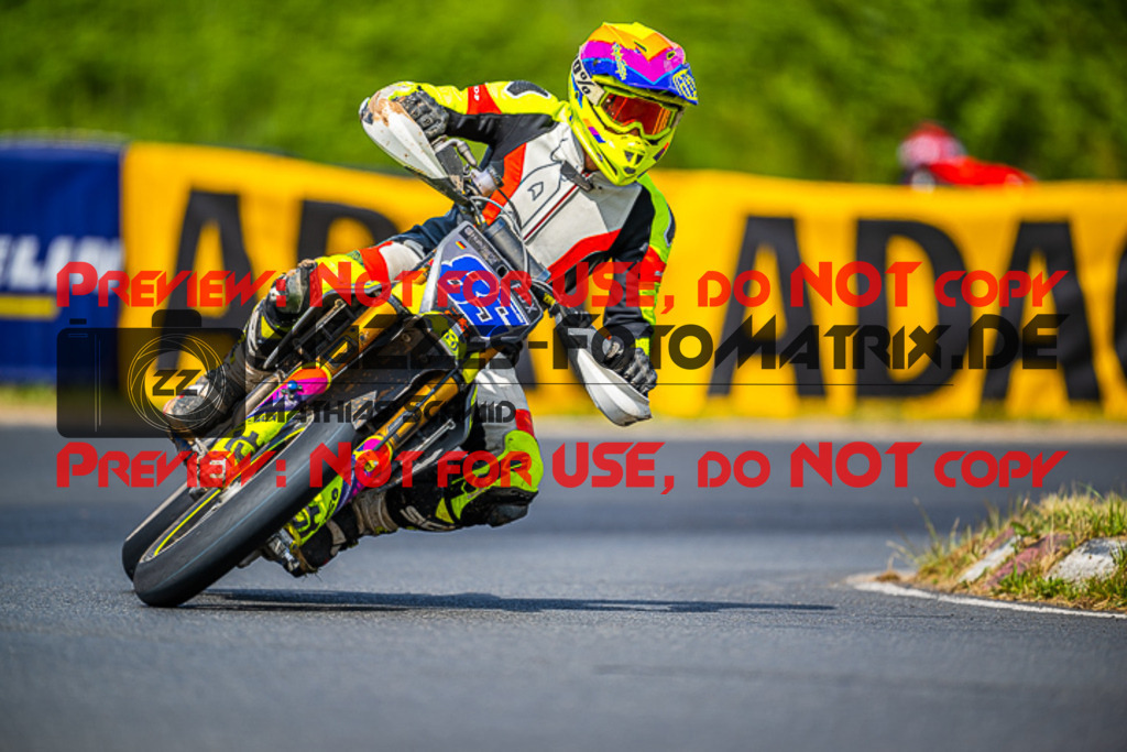 MaZZes_FotoMatrix_220528_2543 | Fotograf Mathias Schmid
Sportfotograf,
Eventfotograf,
Hochzeitsfotograf,
Portraitfotograf