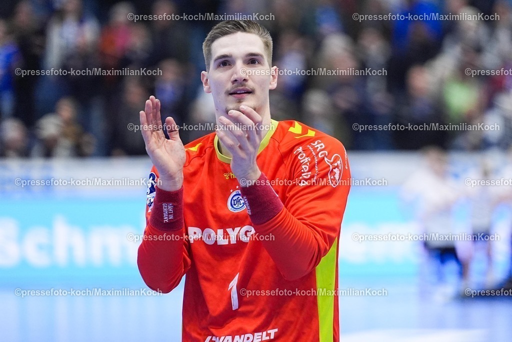 xYDRx19022601056 | 19.02.2026, xydrx, Handball, 1.HBL, VfL Gummersbach - ThSV Eisenach, Schwalbe-Arena: Dominik Kuzmanovic (VfL Gummersbach #1)    Photo: xYannisxDreimannxPressefotoKochx