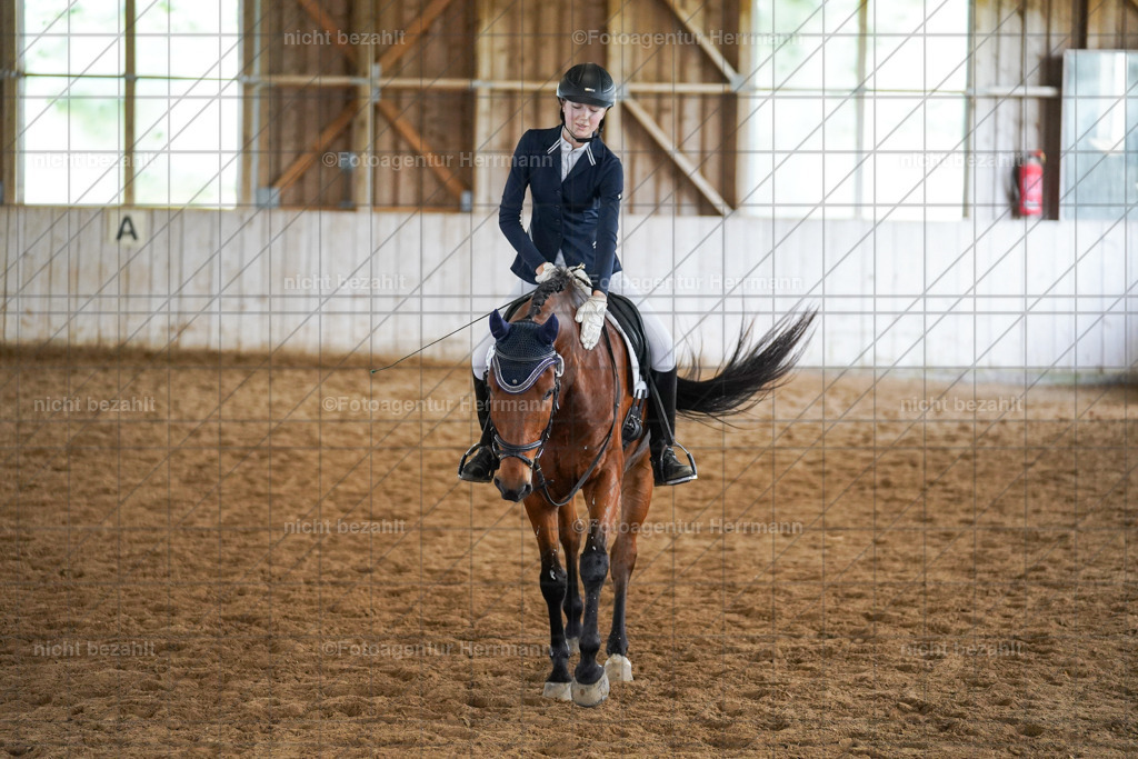 20230520-FAH05395 | Frühjahrsturnier, Landsberg am Lech, 2023, Reitclub Landsberg, Turnierbilder, Fotos Turnier Landsberg, Fotoagentur Herrmann, Turnierfotografen Bayern, Reitsport Fotograf, Pferde Fotograf
