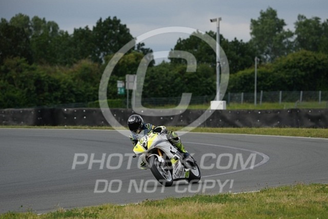 2024_07_04_PBK_12117 | Sportfotografie; SlowMotion; Video; Rennstrecke; Hafeneger; Speer; Racing; RSE; BMW; CBO; Trackday; Motorsportarena; Hockenheimring; Brno; Most; Barcelona; Valencia