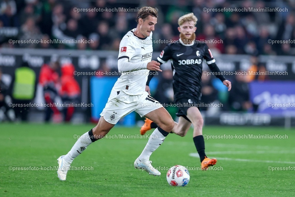 BMG05102501036 | 05.10.2025, Fußball, Borussia Mönchengladbach - SC Freiburg, 1. Fußball Bundesliga, Borussia-Park, Saison 2025 2026: Florian Neuhaus&nbsp;(Borussia Mönchengladbach #10) DFB regulations prohibit any use of photographs as image sequences and or quasi-video.