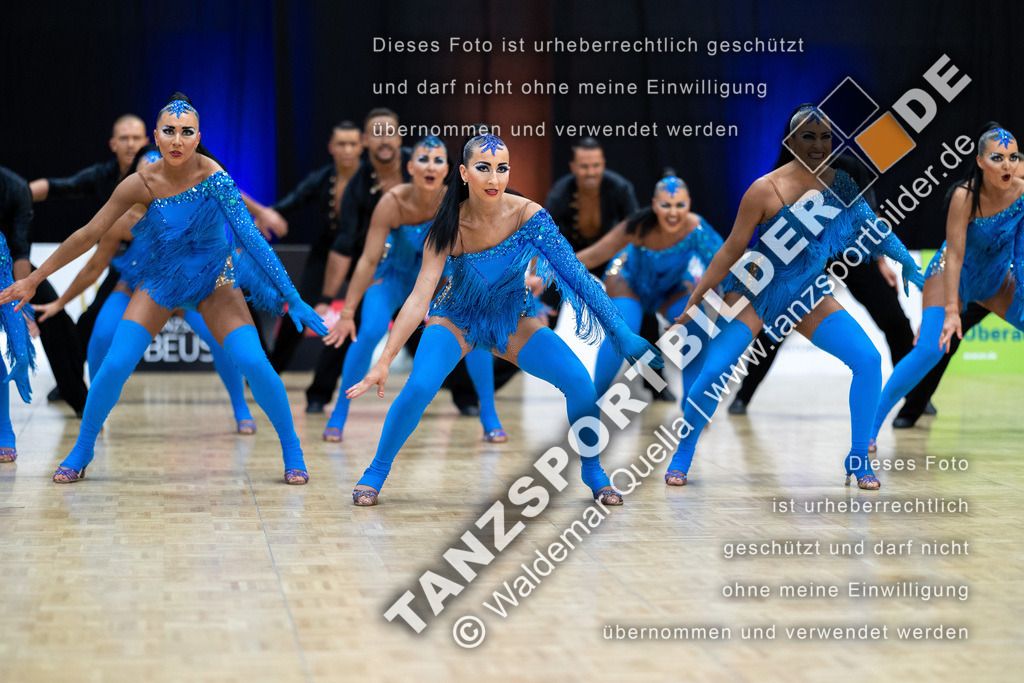 20230513-04821 | Hier finden Sie Tanz Bilder vom Latein und Standard Formationen tanzen. Sportbilder vom Tanzsport. Schöne Fotos und von Weltmeisterschaft, Europameisterschaft, Bundesliga, Regionalliga, Oberliga und Landesliga sowie von GOC Stuttgart, DanceComp, WM Bremen