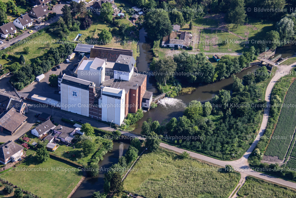 Mühle Kottmann Grevenbroich Creative Airphotography-3175 | Luftbilder und Luftbildfotografie , Digital und Printbilder auf Leinwand , Alu Dibond , Acrylglas , Poster oder Download-Datei für private und gewerbliche Verwendung im Shop online bestellen. - Realisiert mit Pictrs.com