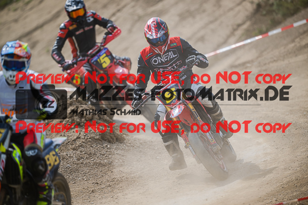 MaZZes_FotoMatrix_220904_0307 | S2