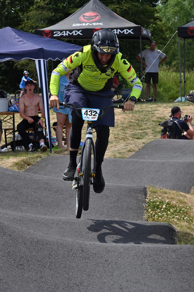 DSC_7343-cam-florian | German Pumptrack Series - Realisiert mit Pictrs.com
