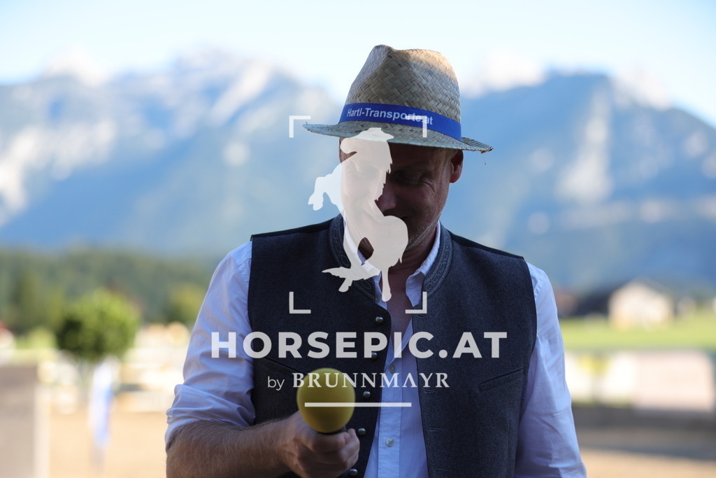 0P6A7610 | Willkommen bei Brunnmayr - Design & Fotografie – Ihrem Spezialisten für Reitturniere und Pferdeveranstaltungen in Oberösterreich, Salzburg und Bayern! Seit über 17 Jahren sind wir leidenschaftlich dabei.