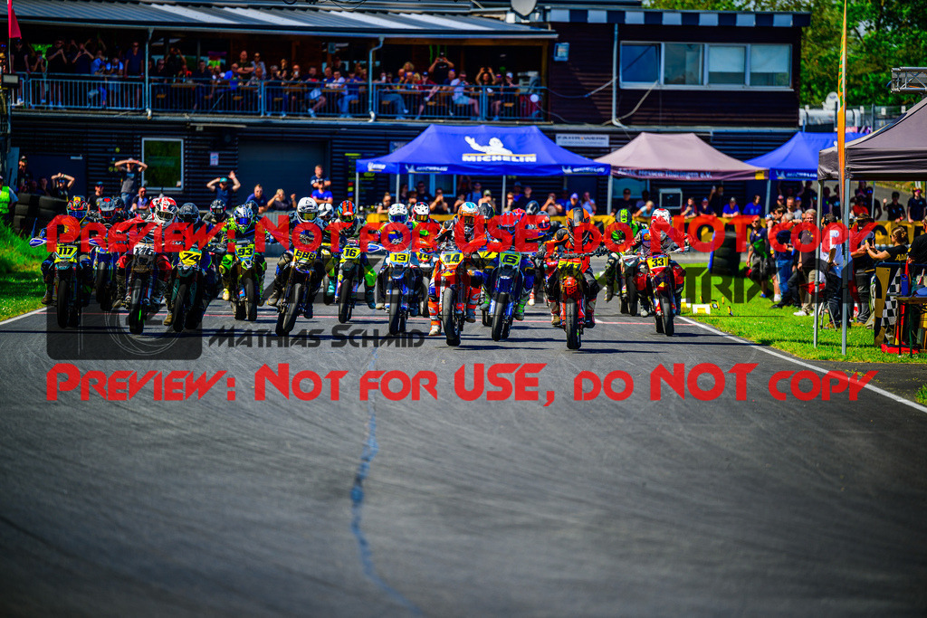 MaZZes_FotoMatrix_240512_6021986_2245 | S1