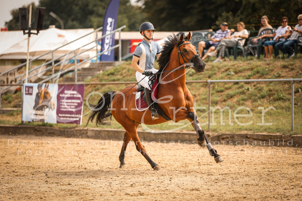 27.SaSpMA00182 | Leoni Ertmer Photography - Realisiert mit Pictrs.com