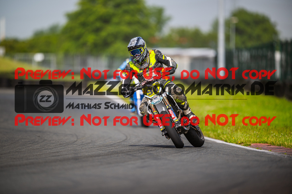 MaZZes_FotoMatrix_240621_6007705_8119 | BLAU