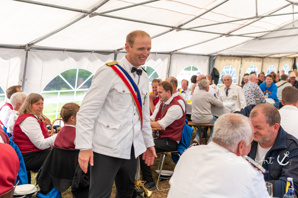 20240707-EAF_8787 | Eilun-Art-Fotografie Levke Martens, ihre Fotografin für Immobilien- und Landschaftsfotografie auf Föhr, Föhrer Motive als Poster, Leinwand, hinter Acrylglas oder stelle dir deinen eigenen Monatskalender zusammen, mit nur einem Klick