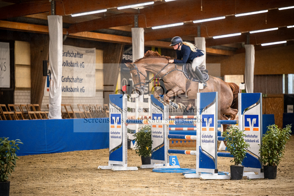 DOS_2388 | Entdecke hochwertige Reitturnierfotos von Foto Oger. Professionell, emotional und authentisch – jetzt Lieblingsmomente im Shop bestellen.Deutschlandweite Turnierfotografie. - Realisiert mit Pictrs.com