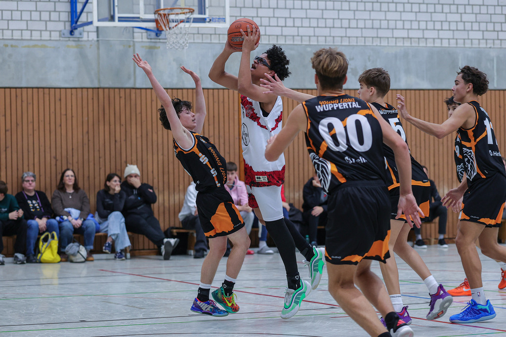 JBBL BAYER GIANTS vs Young Lions Wuppertal-54 | Fotos von Basketballspielen aus dem Raum NRW fotografiert von Gero Mueller-Laschet und Daniel Schaefer - Realisiert mit Pictrs.com