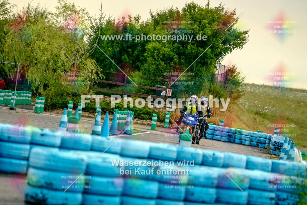 Chambley Juli-1533 | Hier findet Ihr Bilder von Touristenfahrten auf der Nürburgring Nordschleife oder von anderen Veranstaltungen die ich besucht habe. Viel Spass beim Durch Schauen 