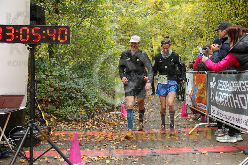 251026_1307_EX1_2556 | Sportfotografie im Rhein-Sieg Kreis, Köln, Bonn, NRW, Rheinland Pfalz, Hessen, etc. Unser Tätigkeitsfeld umfasst den Laufsport vom Volkslauf über den Marathon, Duathlon, Triathon bis zum Ultralauf wie Kölnpfad Ultra oder Schindertrail.
