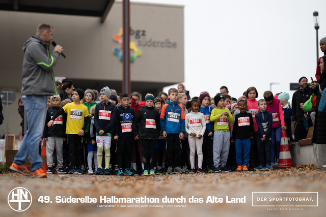Süderelbe Halbmarathon 2025 I 09.11.2025 I Fotograf_DerSportfotograf.I 00128 | Der Sportfotograf. - Realisiert mit Pictrs.com