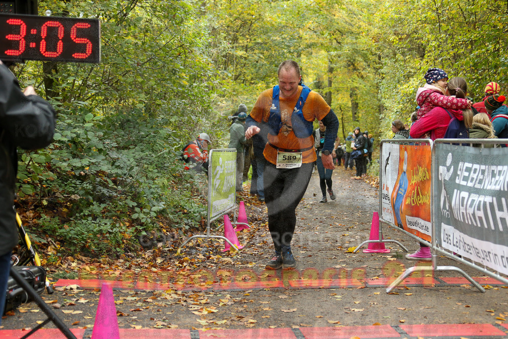 251026_1314_EX1_2962 | Sportfotografie im Rhein-Sieg Kreis, Köln, Bonn, NRW, Rheinland Pfalz, Hessen, etc. Unser Tätigkeitsfeld umfasst den Laufsport vom Volkslauf über den Marathon, Duathlon, Triathon bis zum Ultralauf wie Kölnpfad Ultra oder Schindertrail.