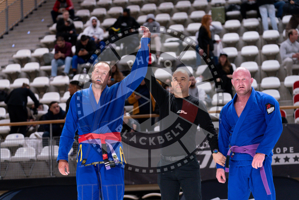 20241013PBB3331 | Athletes compete during the AJP Tour Europe Continental Jiu-Jitsu Amateurs & Masters Championship on October 13, 2024 in Almere near Amsterdam, Netherlands. © Chiara Dazi / photoblackbelt