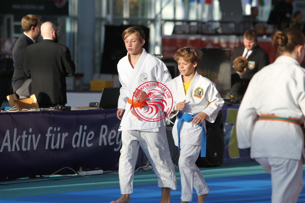 JT6F9388 | Fotos vom Adler Cup - Pictures from Adler Cup

Hier findet Ihr alle Eindrücke und großen Momente der Adler Cup Wochenenden. Here you will find all impressions and great moments of the Adler Cup weekends. - Realisiert mit Pictrs.com