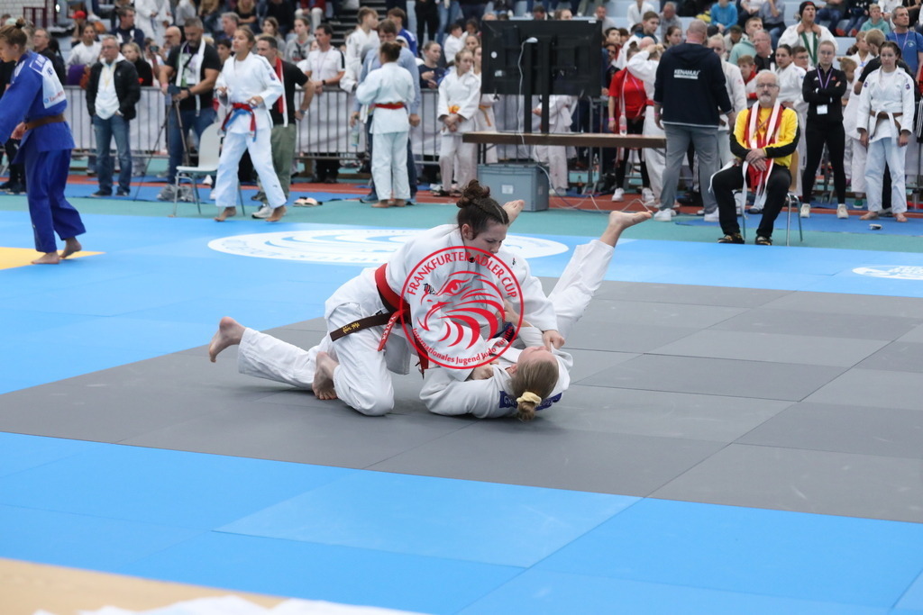 1J7A3375 | Fotos vom Adler Cup - Pictures from Adler Cup

Hier findet Ihr alle Eindrücke und großen Momente der Adler Cup Wochenenden. Here you will find all impressions and great moments of the Adler Cup weekends. - Realisiert mit Pictrs.com