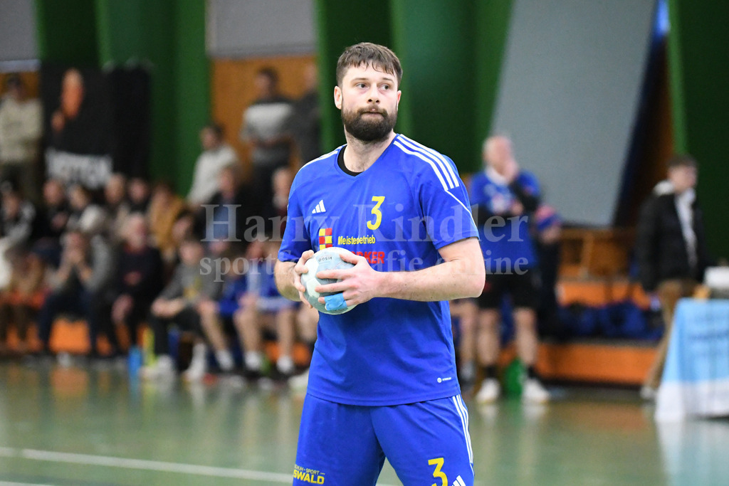 SSG Metten : SpVgg Altenerding  | Jan Matousik (SSG Metten)  - Realisiert mit Pictrs.com