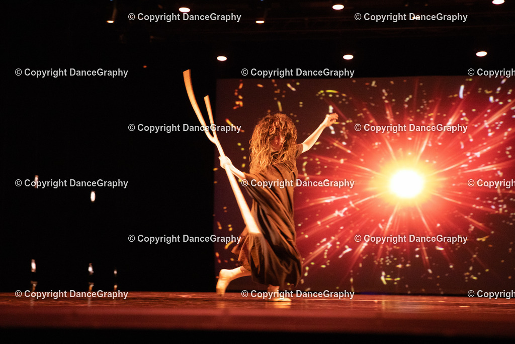 GPHY5717 | DanceGraphy - Realisiert mit Pictrs.com