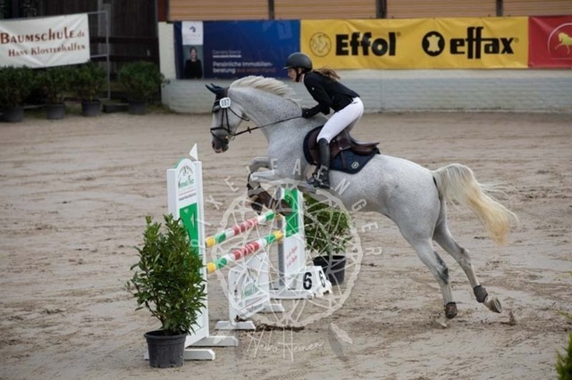 2B4A1450 | pixelfaenger - Realisiert mit Pictrs.com