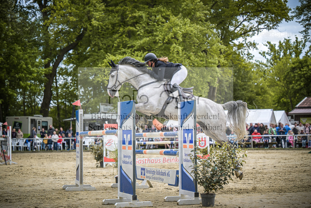 DOS_0326 | Entdecke hochwertige Reitturnierfotos von Foto Oger. Professionell, emotional und authentisch – jetzt Lieblingsmomente im Shop bestellen.Deutschlandweite Turnierfotografie. - Realisiert mit Pictrs.com