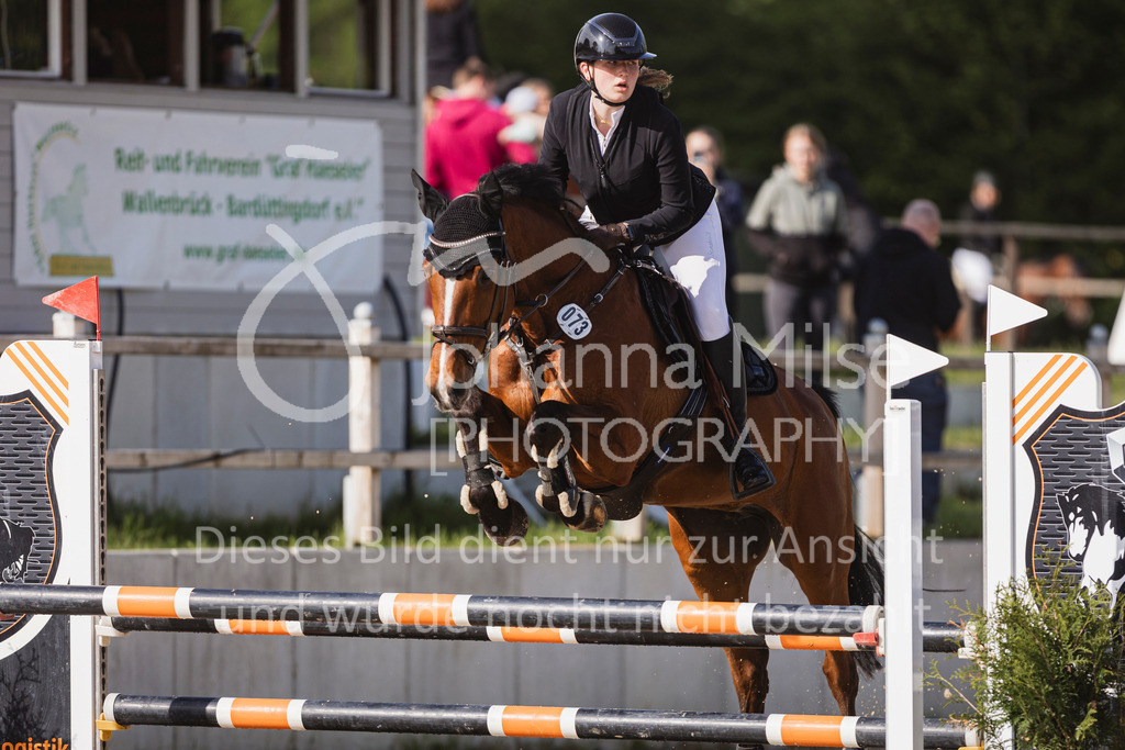 250503_SpengeW_A2-Spr-629 | Deine schönsten Turniermomente als professionelle Fotos! Entdecke hochwertige Pferdesport-Fotografie im Online-Shop. Jetzt Fotos finden & bestellen!