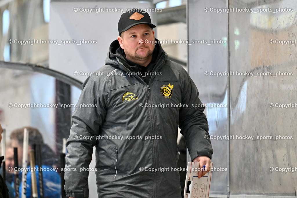 EC Hornets Spittal vs. USC Piraten Velden 18.2.2024 | Assistentcoach EC Hornets Spittal Buchbauer Thomas, EC Hornets Spittal vs. USC Piraten Velden 18.2.2024, EC Hornets Spittal vs. USC Piraten Velden 18.2.2024 am 18.02.2024 in Spittal an der Drau (Eissportzentrum Spittal), Austria, (Photo by Bernd Stefan)