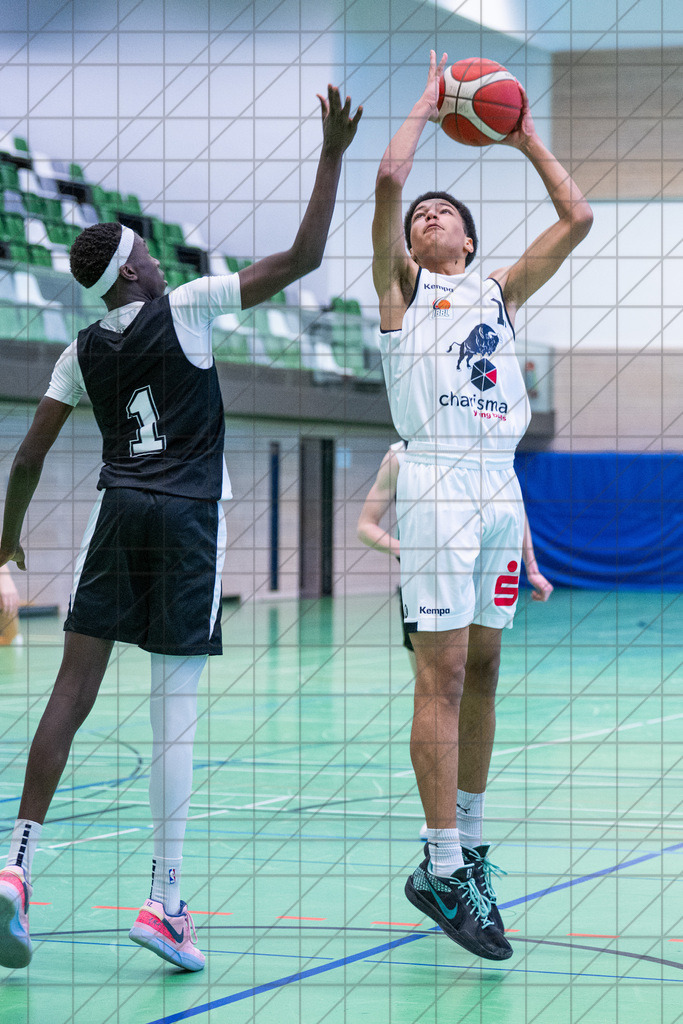 JBBL 24/25 | 12.01.2025 | Charisma Young Bulls vs. Northwestern Basketball Academy | JBBL 24/25 | 12.01.2025 | Charisma Young Bulls vs. Northwestern Basketball Academy - - - - - CREDIT, www.bullenfotos.de, Martin König, Hörner Weg 40, D-49078 Osnabrück, +4917663732967, Nutzung und Weitergabe nur zu den vereinbarten Zwecken. Presseanfragen an Urheber. Alle Rechte beim Urheber. - - - - - - Realisiert mit Pictrs.com