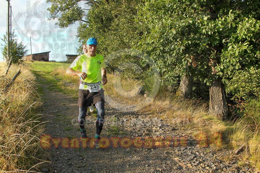 250801_1922_EV4_8589 | Sportfotografie im Rhein-Sieg Kreis, Köln, Bonn, NRW, Rheinland Pfalz, Hessen, etc. Unser Tätigkeitsfeld umfasst den Laufsport vom Volkslauf über den Marathon, Duathlon, Triathon bis zum Ultralauf wie Kölnpfad Ultra oder Schindertrail.