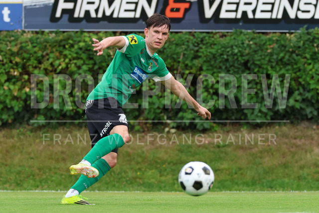 Friendly Match: SC Weiz vs TSV Hartberg in Weiz | Weiz, AUSTRIA, 01.JUL.26 - SOCCER - ADMIRAL Bundesliga, SC Weiz vs TSV Hartberg, test match. The image shows Tine Pori (SC Weiz).