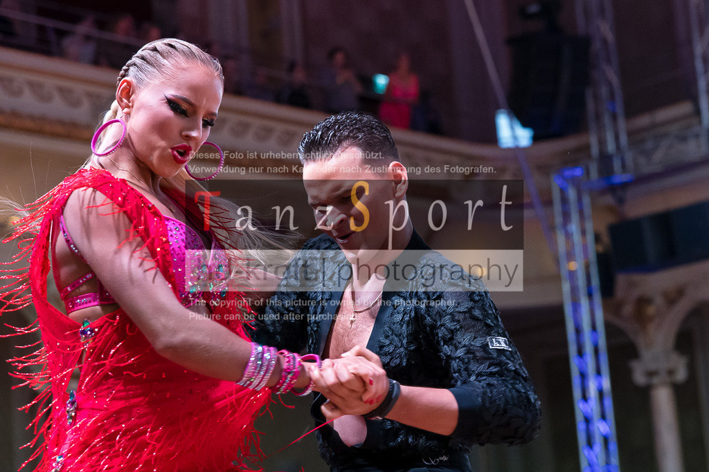 20240706_WDSF_WO_Latin_8456 | Tanzsportbilder, Standardtanz, Lateintanz, WDSF, DTV, LTVB, dancecomp, goc, hessen tanzt, blaues band der spree, walzer, tango, wiener walzer, slowfox, quickstepp, samba, rumba, cha-cha-cha, paso doble. jive, hd-kroft photography, turniertanzsport
