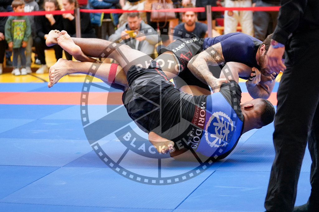 20240203PBB08110 | Fighters compete during the Brazilian Jiu-Jitsu Championship of the AJP Tour in Maintal by Frankfurt am Main, Germany, on February 2, 2024.