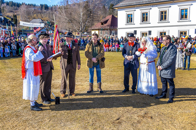 Bärentreiben in Steuerberg | Bildershop von pixelworld.at - Realisiert mit Pictrs.com