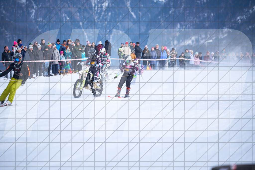11. Holzknecht Skijöring | Skijöring am 24.01.2026: 11. Holzknecht Skijöring in Gosau am Dachstein, Oberösterreich, ÖsterreichFoto: © 2026 Martin Bihounek | mb-creative.eu