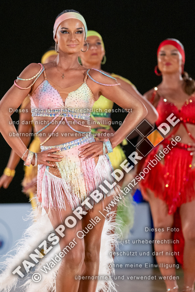 20250504-01356 | Hier finden Sie Tanz Bilder vom Latein und Standard Formationen tanzen. Sportbilder vom Tanzsport. Schöne Fotos und von Weltmeisterschaft, Europameisterschaft, Bundesliga, Regionalliga, Oberliga und Landesliga sowie von GOC Stuttgart, DanceComp, WM Bremen