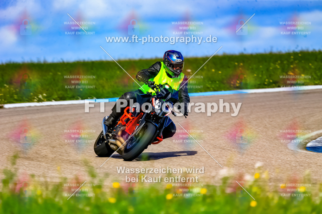 004-5398 | Hier findet Ihr Bilder von Touristenfahrten auf der Nürburgring Nordschleife oder von anderen Veranstaltungen die ich besucht habe. Viel Spass beim Durch Schauen 