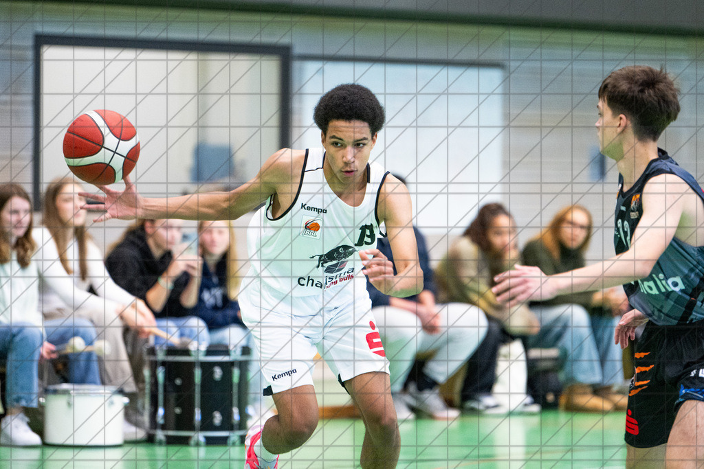 JBBL 24/25 | 27.10.2024 | Charisma Young Bulls vs. BBA Hagen | JBBL 24/25 | 27.10.2024 | Charisma Young Bulls vs. BBA Hagen - - - - - CREDIT, www.bullenfotos.de, Martin König, Hörner Weg 40, D-49078 Osnabrück, +4917663732967, Nutzung und Weitergabe nur zu den vereinbarten Zwecken. Presseanfragen an Urheber. Alle Rechte beim Urheber. - - - - - - Realisiert mit Pictrs.com