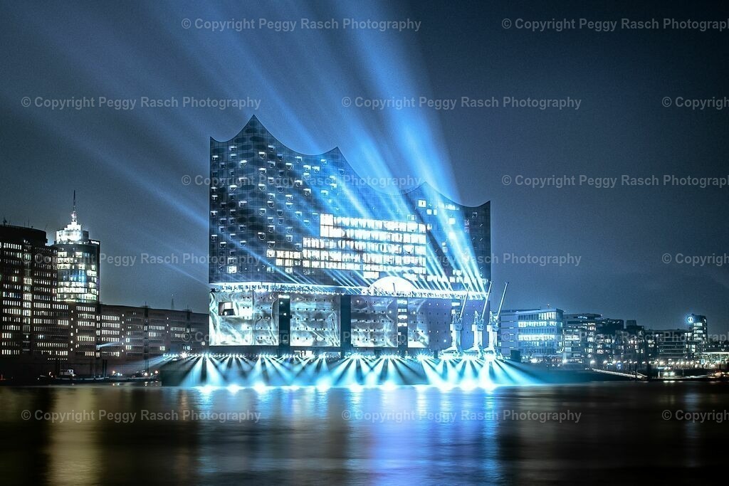 Elbphilharmonie | PeggyRaschPhotography - Realisiert mit Pictrs.com