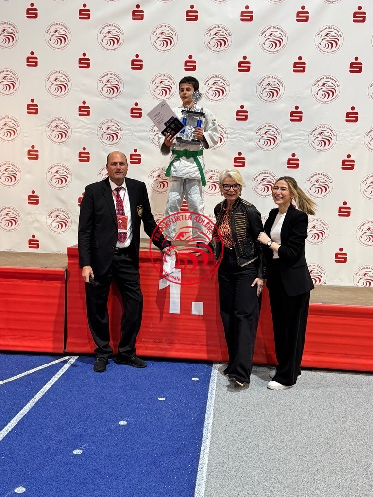 IMG_2494 | Fotos vom Adler Cup - Pictures from Adler Cup

Hier findet Ihr alle Eindrücke und großen Momente der Adler Cup Wochenenden. Here you will find all impressions and great moments of the Adler Cup weekends. - Realisiert mit Pictrs.com