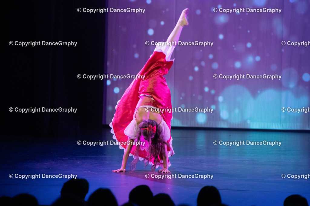 GPHY2128 | DanceGraphy - Realisiert mit Pictrs.com