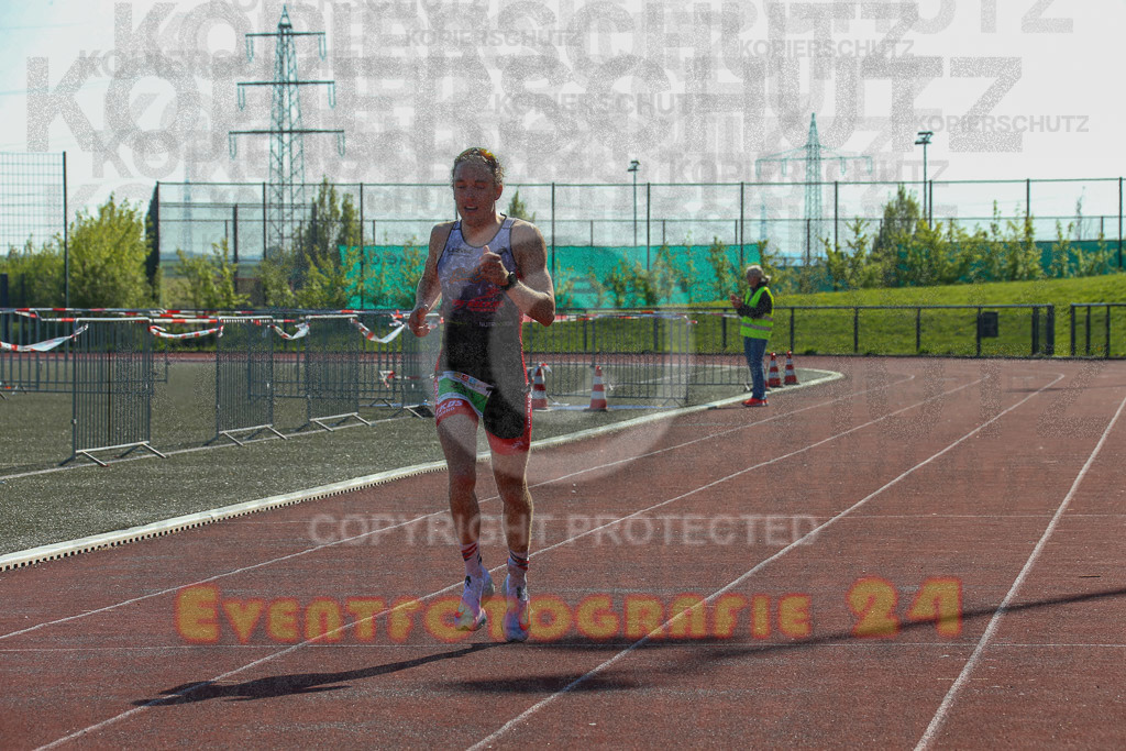 220424_1045_EX1_4082 | Sportfotografie im Rhein-Sieg Kreis, Köln, Bonn, NRW, Rheinland Pfalz, Hessen, etc. Unser Tätigkeitsfeld umfasst den Laufsport vom Volkslauf über den Marathon, Duathlon, Triathon bis zum Ultralauf wie Kölnpfad Ultra oder Schindertrail.