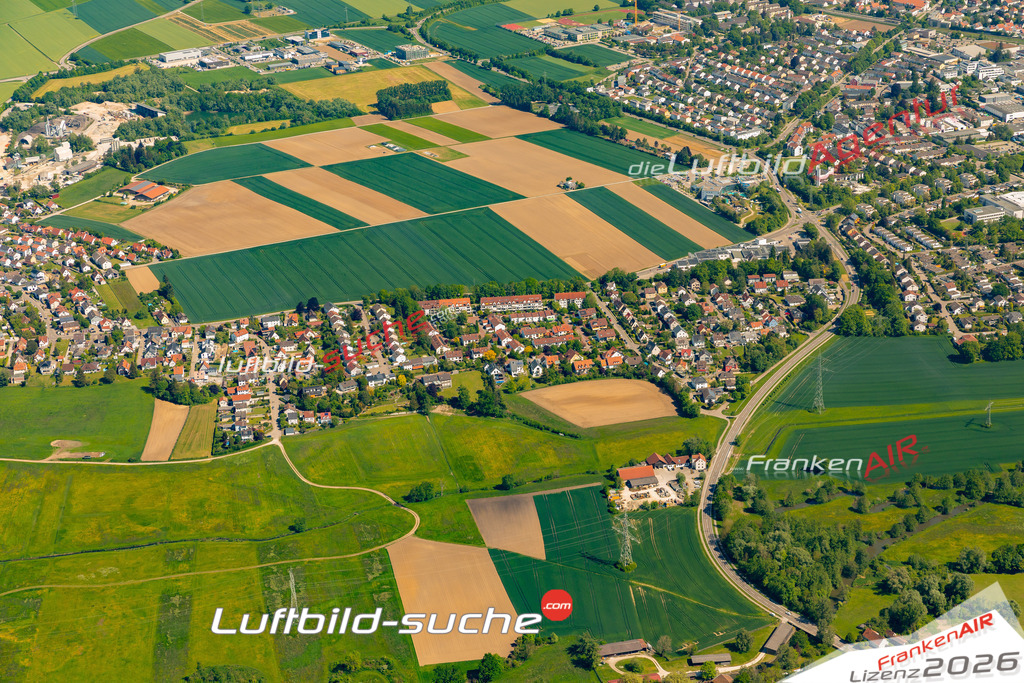 Das Luftbild zeigt : Täfertingen Neusäß - Die Luftaufnahme wurde 2024 vom UL-Flugzeug aus erstellt ( keine Drohne ) - Hochauflösende Luftaufnahme - Für grossformatige Ausdrucke geeignet. Die Geschenkidee !Mit Lizenz und Bildrechte bestellbar