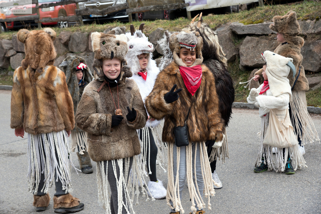 FastSonn_23-127 | Fotoblog Schwarzwald, Foto Blog Wiesental, Pfaffenberg, Winterzauber, Zeller Bergland, Zell im Wiesental, Fotoblog Wiesental, Landschaftsfotos, Bilder Wiesental, Natur, Naturbilder, Fastnacht, Zeller Fastnacht, Zeller Fasnacht, Zeller Bergland, Belchen, - Realisiert mit Pictrs.com