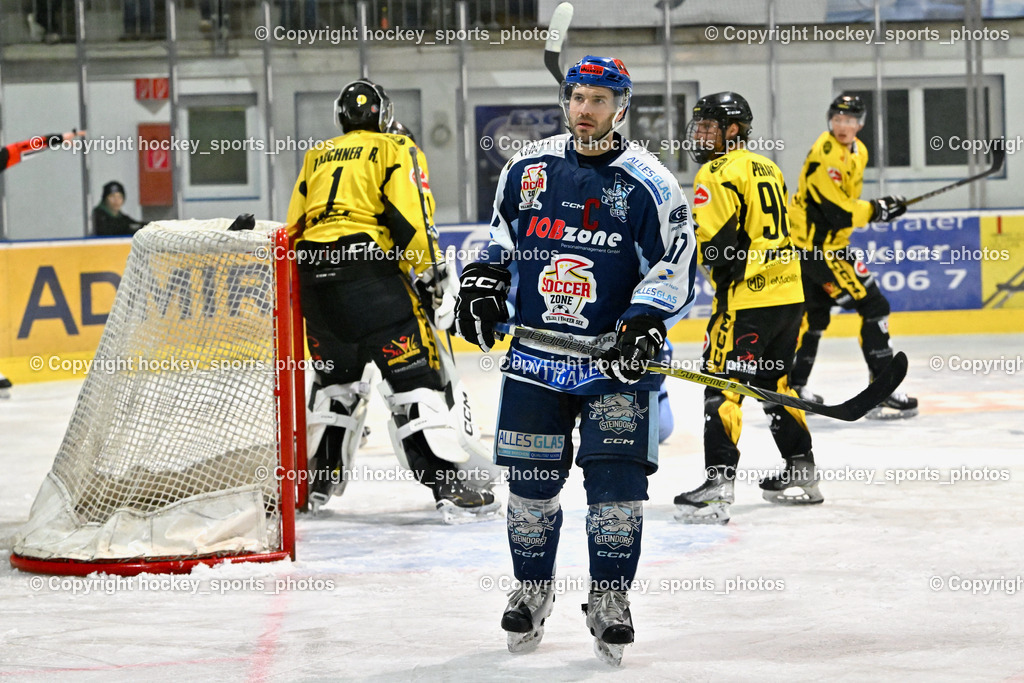 ESC Steindorf vs. EC Hornets Spittal 20.2.2024 | #57 Wilfan Franz ESC Steindorf, #1 Zauchner Rene EC Hornets Spittal, #96 Peharz Joshua EC Hornets Spittal, ESC Steindorf vs. EC Hornets Spittal 20.2.2024, ESC Steindorf vs. EC Hornets Spittal 20.2.2024 am 20.02.2024 in Steindorf (Ossiachersee Halle), Austria, (Photo by Bernd Stefan)