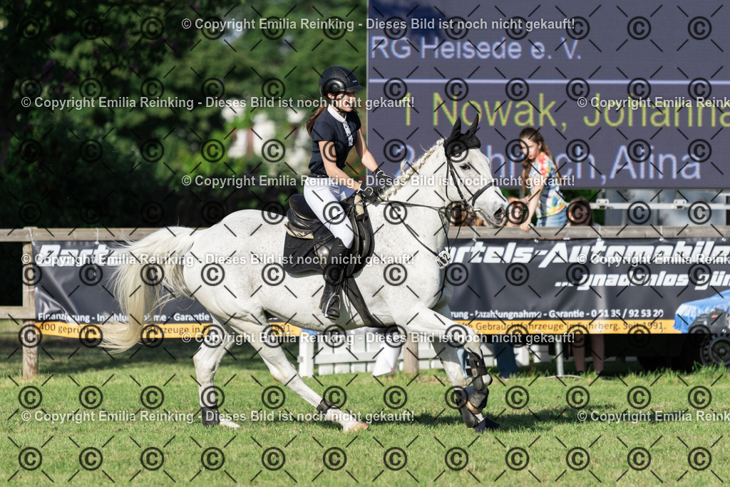 CL5A0389 | Emilia Reinking Fotografie - Realisiert mit Pictrs.com