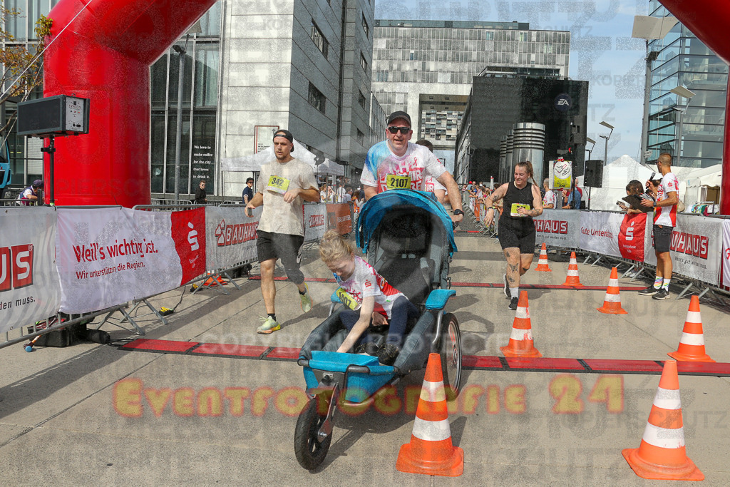 250920_1337_EX1_5903 | Sportfotografie im Rhein-Sieg Kreis, Köln, Bonn, NRW, Rheinland Pfalz, Hessen, etc. Unser Tätigkeitsfeld umfasst den Laufsport vom Volkslauf über den Marathon, Duathlon, Triathon bis zum Ultralauf wie Kölnpfad Ultra oder Schindertrail.