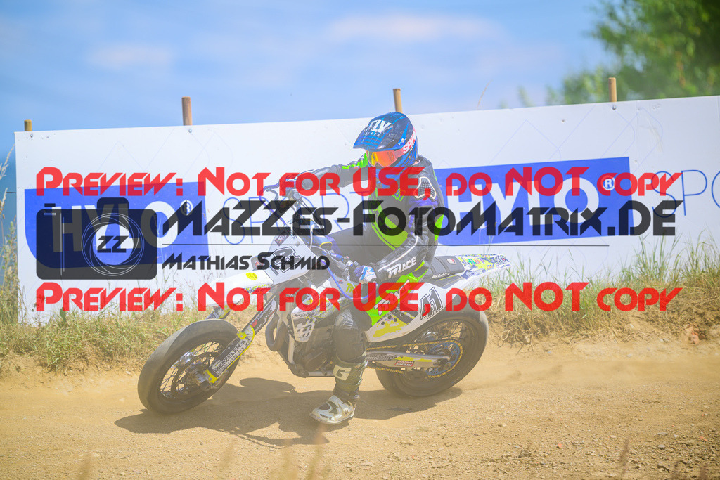 MaZZes_Fotomatrix_20250704_6007705_7923 | GELB